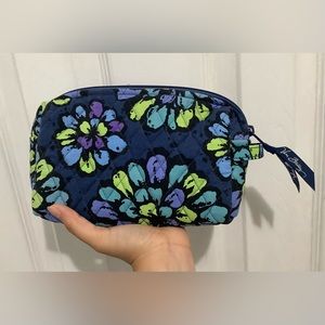 Vera Bradley small cosmetic bag